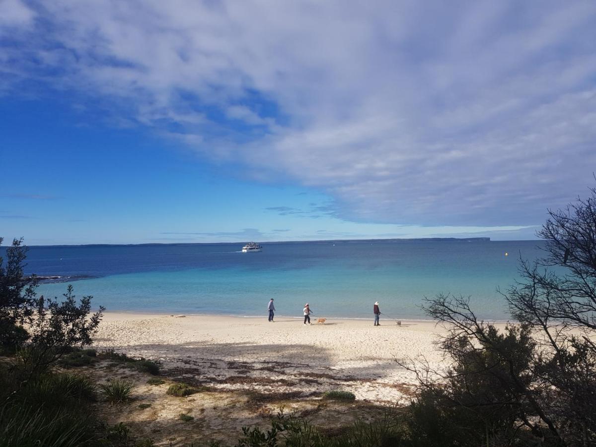 Husky 56 Beachfront Villa'S - Great Location On The Beach Huskisson Exterior foto
